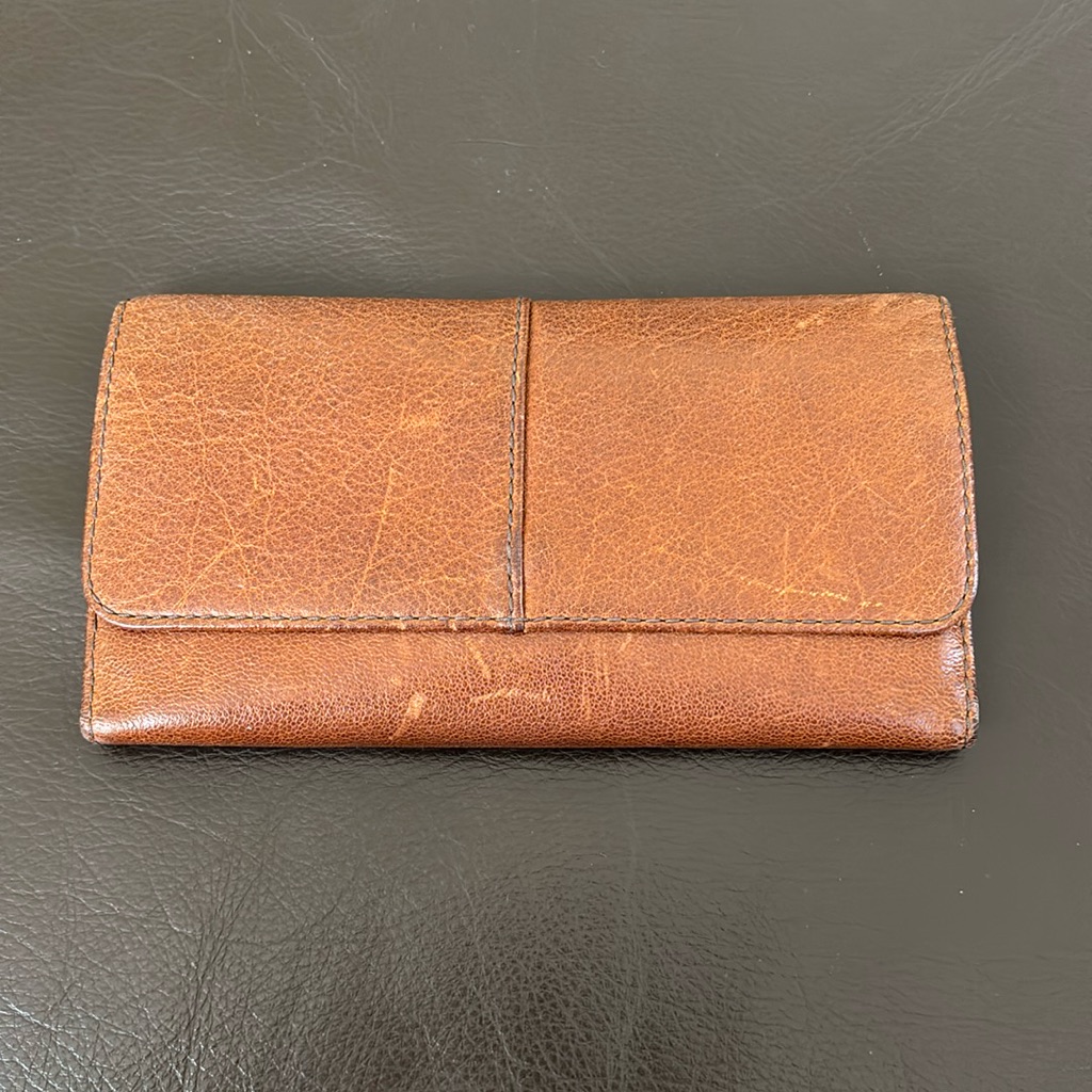 Never Used Fossil Distressed Full Length Leather Wallet